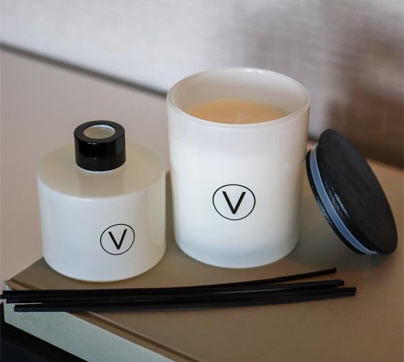 Vela Perfumada VLiving – Cera de Soja 100% Vegan com Longa Duração